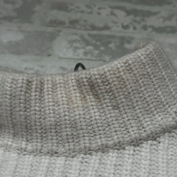 Autumn Cashmere - Wool Cashmere Blend Crew Neck Boxy Cropped Sweater - Picture 4 of 6